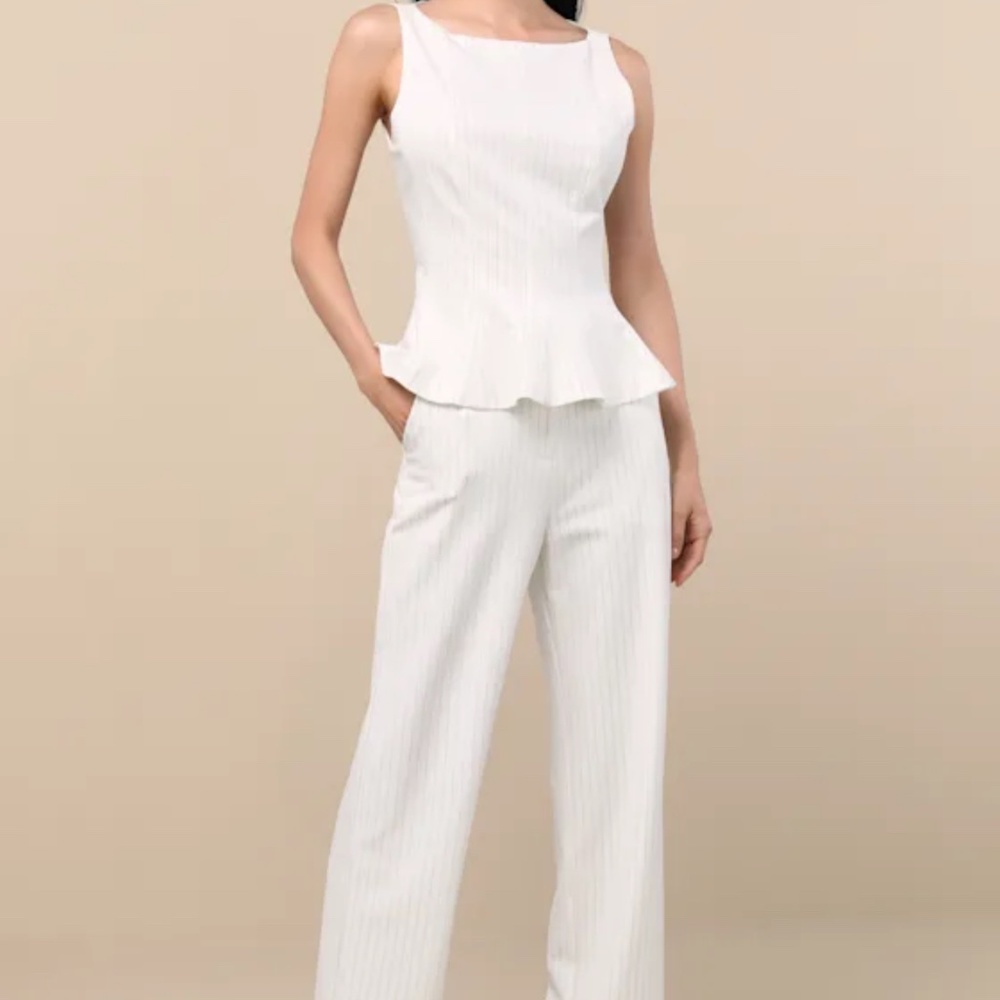 Lulus Matija White Pinstriped High-rise Straight Leg Trouser Pants - Size XS